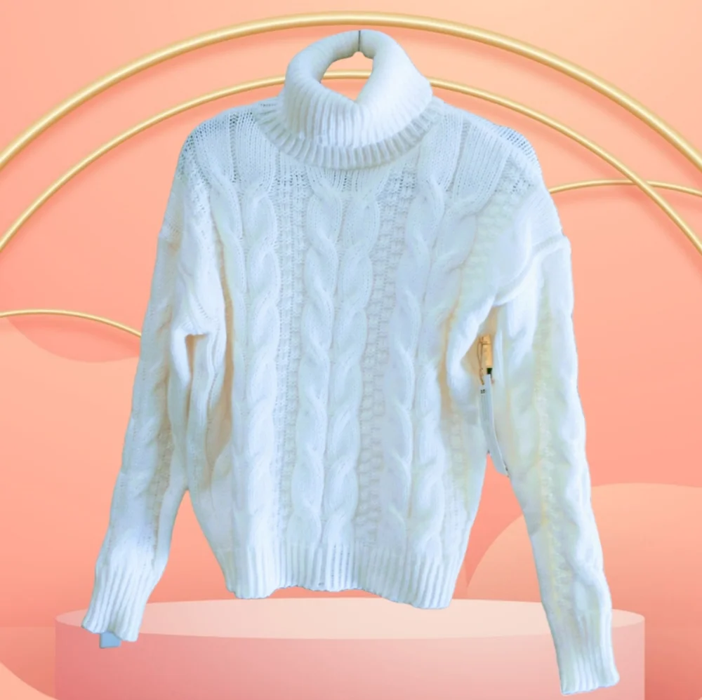 NWT Woven Heart Knit Turtleneck Sweater - Picture 3 of 10